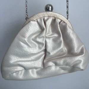 Vintage Cream Chain Bag